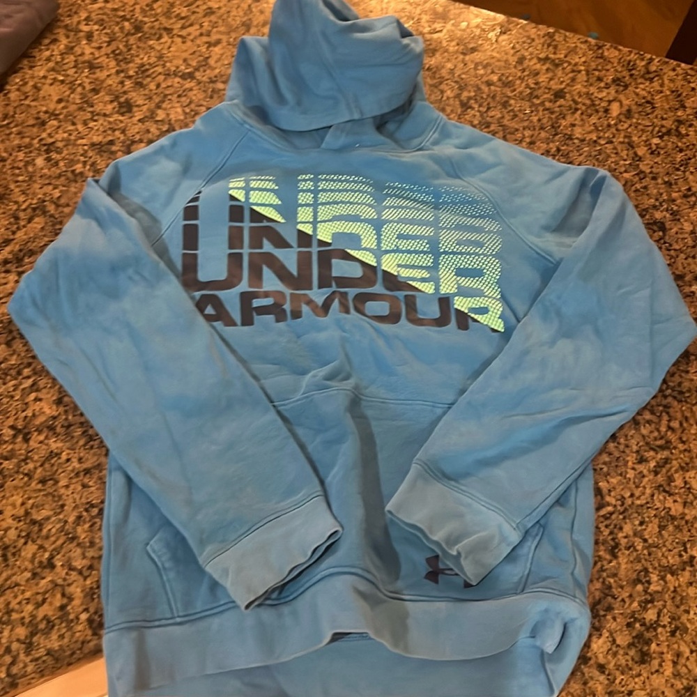 Under Armour sweatshirt